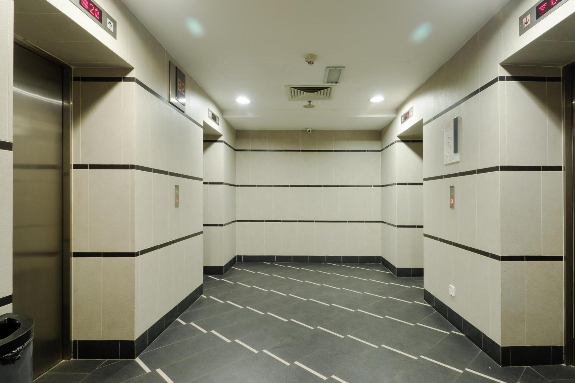 Pj8 Service Suites By Airhost Petaling Jaya Buitenkant foto