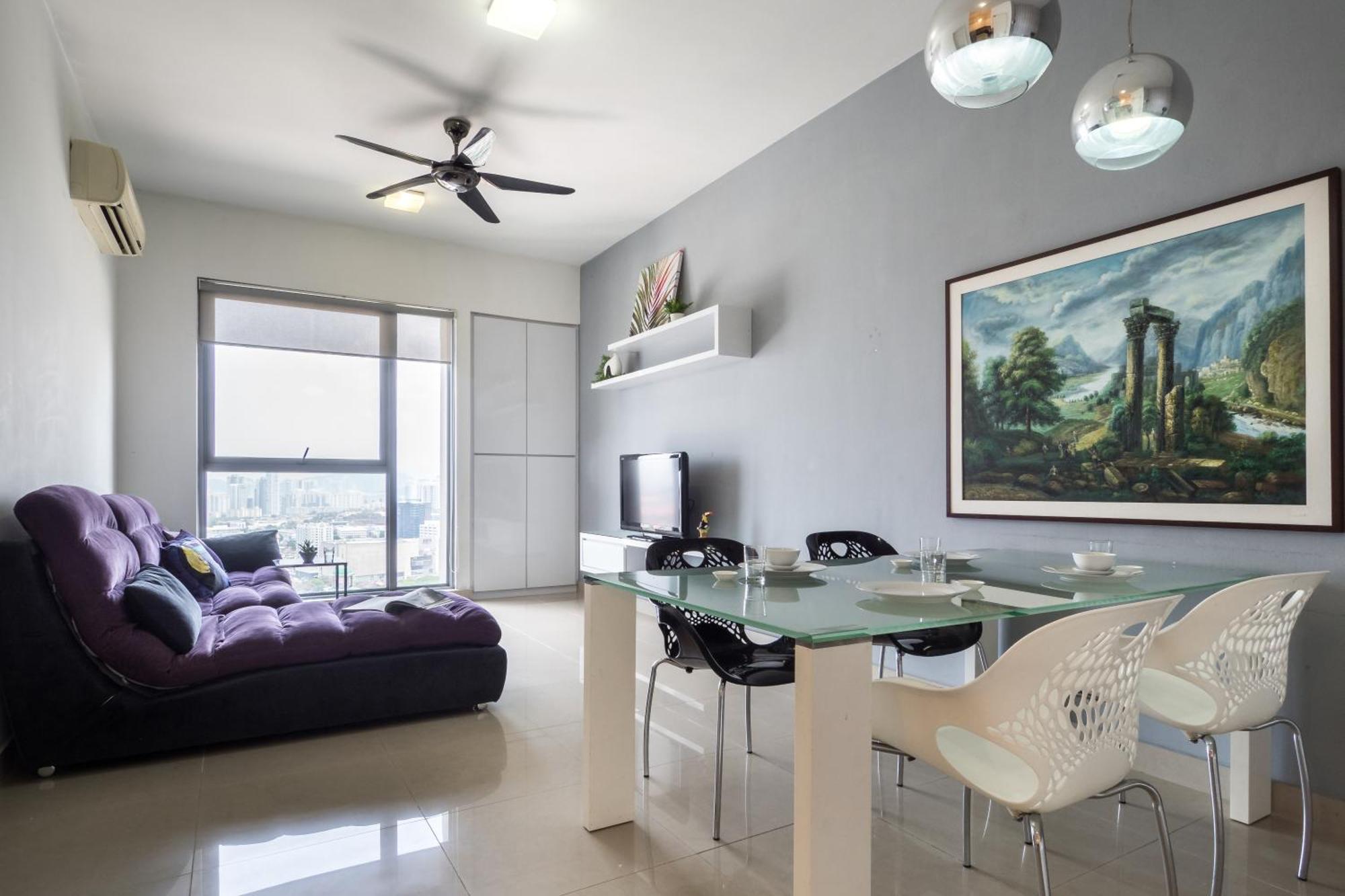 Pj8 Service Suites By Airhost Petaling Jaya Buitenkant foto